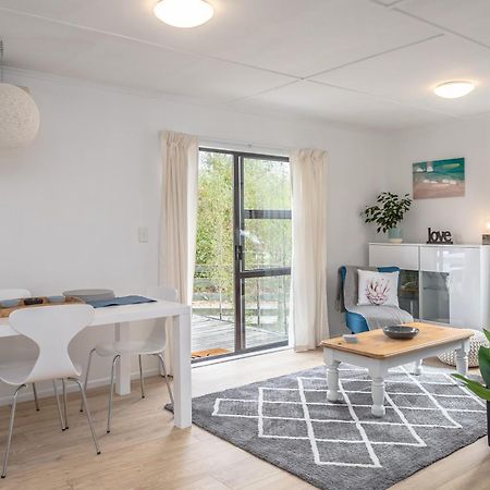 Tui Cottage Martinborough Exterior photo